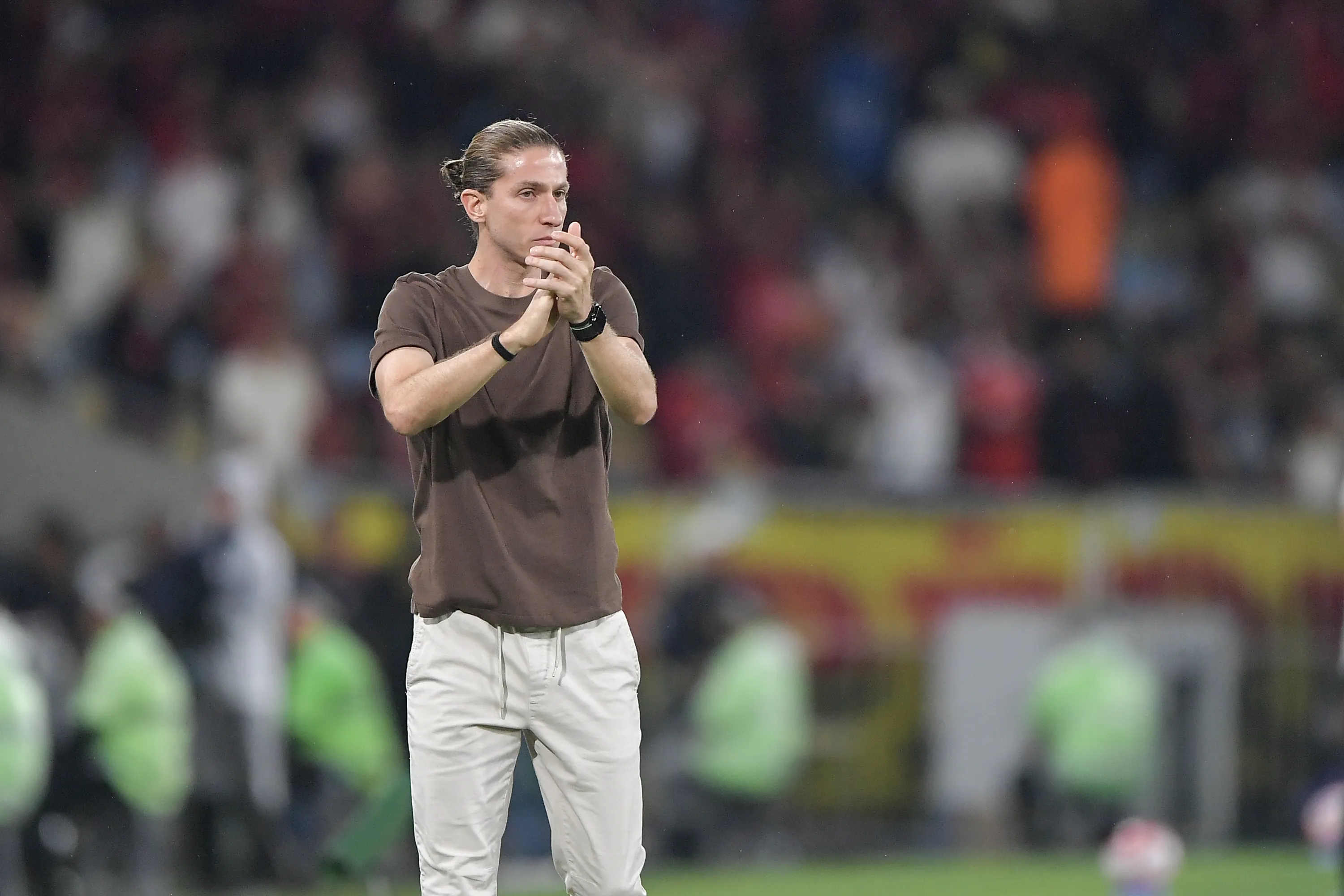 Filipe Luis tecnico do Flamengo durante partida contra o Vasco no estadio Maracana pelo campeonato Carioca 2026. Foto: Thiago Ribeiro/AGIF