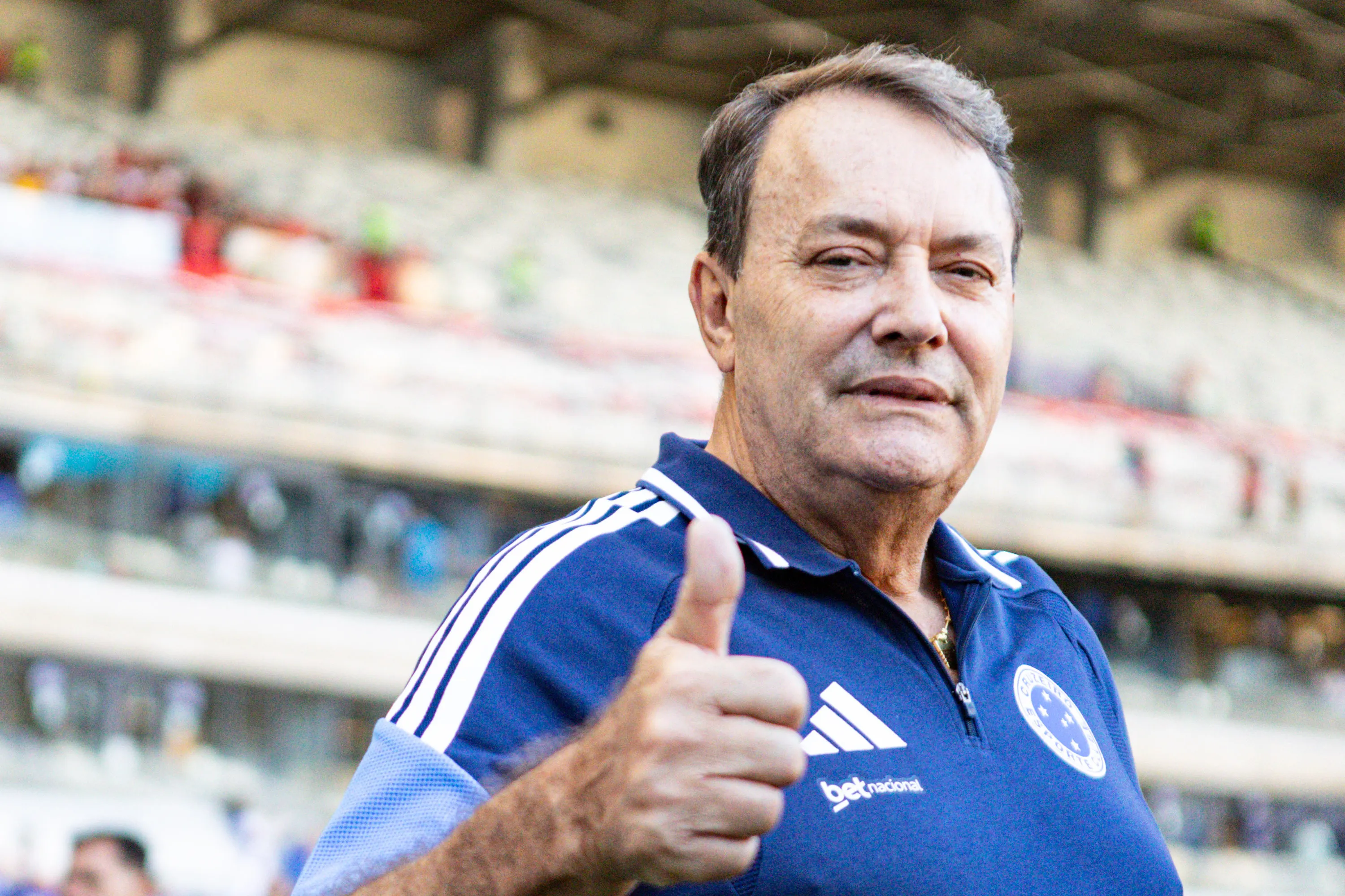 Pedro Lourenco, dono do Cruzeiro, durante partida contra o Pouso Alegre – Foto: Gilson Lobo/AGIF