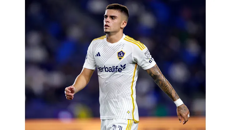 CARSON, CALIFORNIA - SEPTEMBER 20: Gabriel Pec #11 of Los Angeles Galaxy on field against the FC Cincinnati in the second half at Dignity Health Sports Park on September 20, 2025 in Carson, California. (Photo by Ronald Martinez/Getty Images)