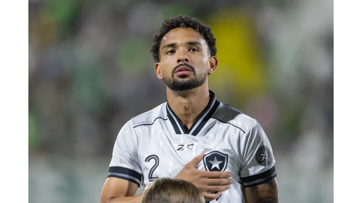 SC - CHAPECO - 18/04/2026 - BRASILEIRO A 2026, CHAPECOENSE X BOTAFOGO - Vitinho jogador do Botafogo durante partida contra o Chapecoense no estadio Arena Conda pelo campeonato Brasileiro A 2026. Foto: Liamara Polli/AGIF