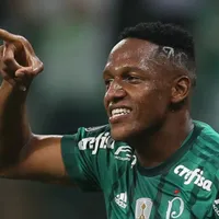 Vasco sonda situação do zagueiro Yerri Mina, ex-Palmeiras