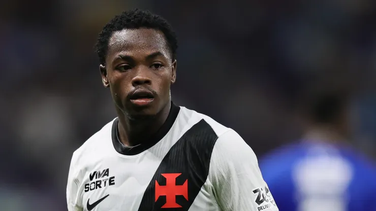 Andrés Gómez jogador do Vasco durante partida contra o Cruzeiro no estádio Mineirão pelo campeonato Brasileiro A 2026. Foto: Gilson Lobo/AGIF