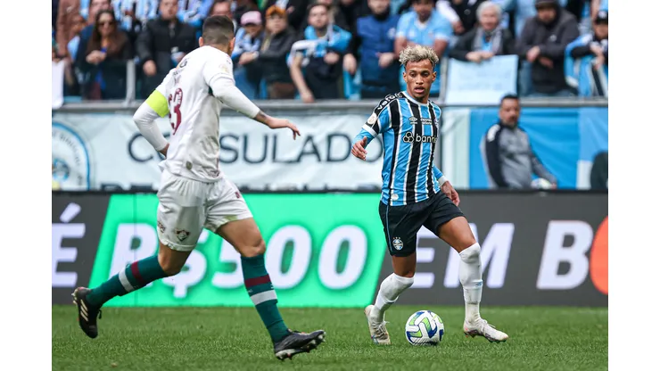 RS - PORTO ALEGRE - 13/08/2023 - BRASILEIRO A 2023, GREMIO X FLUMINENSE - Bitello jogador do Gremio durante partida contra o Fluminense no estadio Arena do Gremio pelo campeonato Brasileiro A 2023. Foto: Maxi Franzoi/AGIF