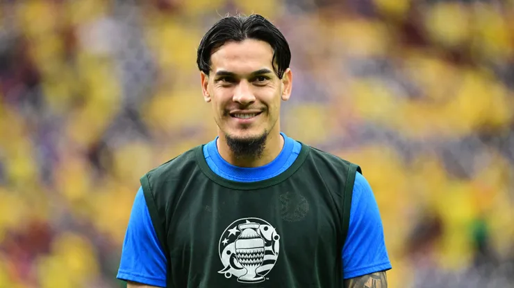 Gustavo Gomez of Paraguay gestures prior to the CONMEBOL Copa America 2024 Group D match between Colombia and Paraguay at NRG Stadium on June 24, 2024 in Houston, Texas.