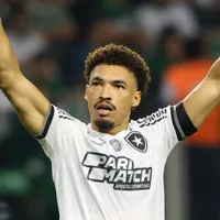 Santos entra em disputa e pode fechar com Adryelson, zagueiro ex-Botafogo