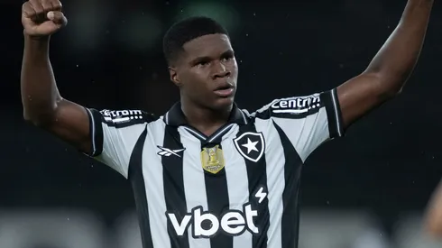 Kadir durante partida contra o Sport no Campeonato Brasileiro de 2025.