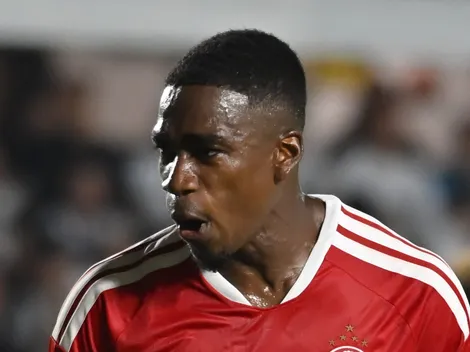 LDU quer Félix Torres e liga 'alerta' no Internacional