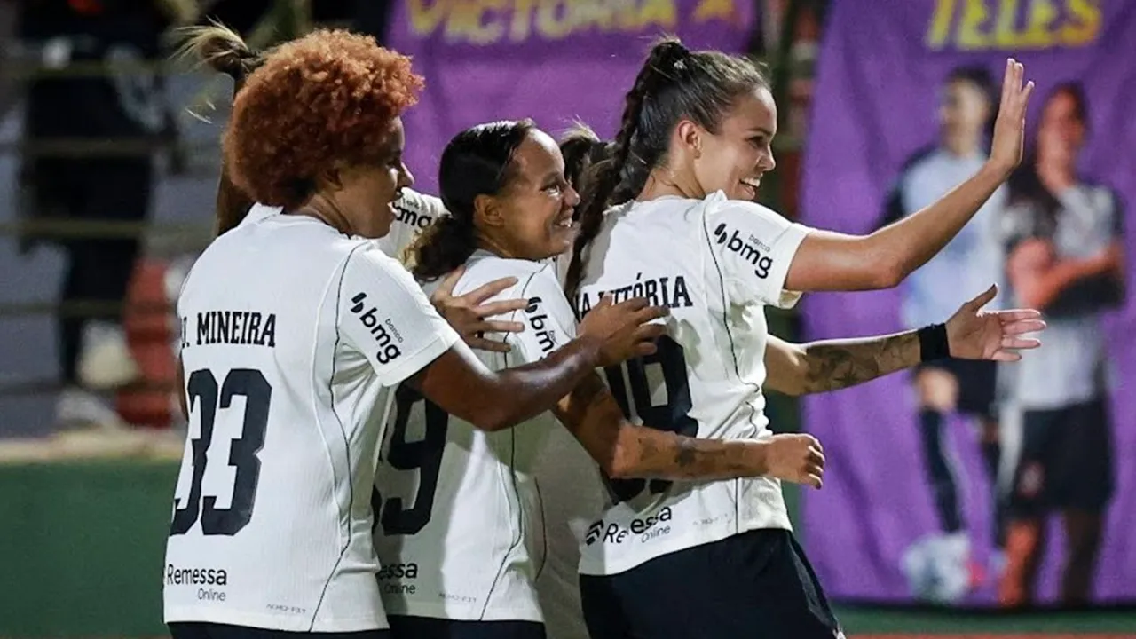 Jogadoras do Corinthians comemorando gol – Foto: Rodrigo Gazzanel/Corinthians