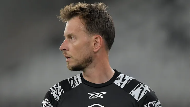 Neto durante confronto contra a LDU na Libertadores de 2025. Foto: Thiago Ribeiro/AGIF