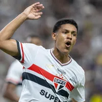Dorival acompanha evolução de Ryan