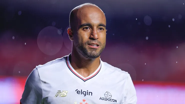 Lucas Moura jogador do São Paulo comemora seu gol durante partida contra o Primavera no estádio Morumbi pelo campeonato Paulista 2026. Foto: Marcello Zambrana/AGIF
