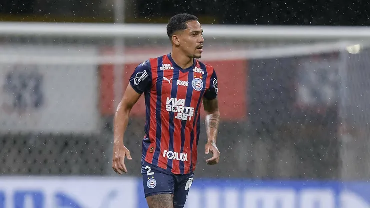 Gilberto jogador do Bahia durante partida contra o Fortaleza no estadio Arena Fonte Nova pelo campeonato Brasileiro A 2025. Foto: Jhony Pinho/AGIF