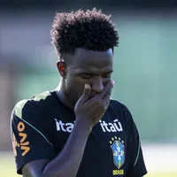 Vinicius Jr não funcionou no novo sistema do Brasil, diz jornalista