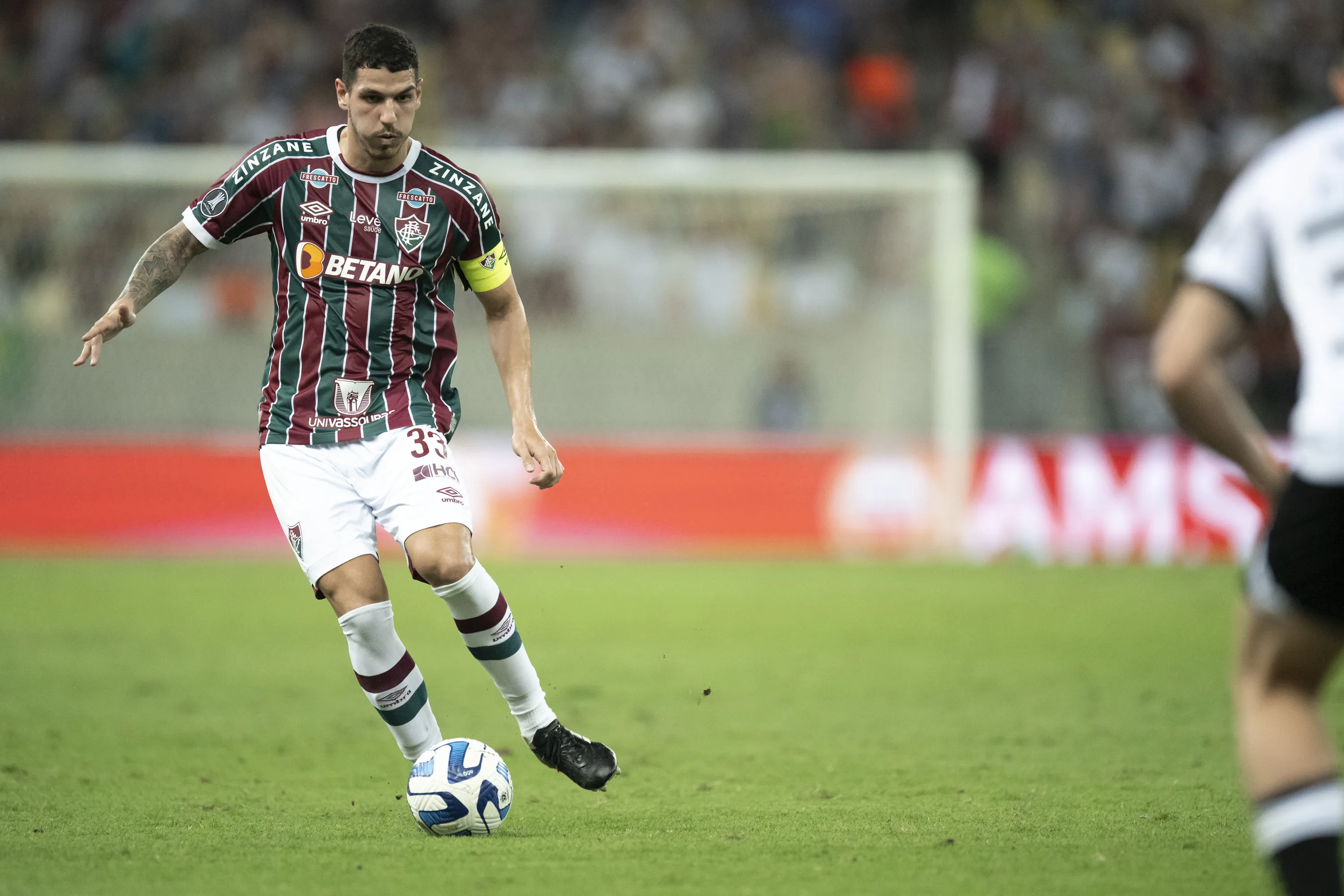 Nino atuando no Fluminense em 2023 – Foto: Jorge Rodrigues/AGIF
