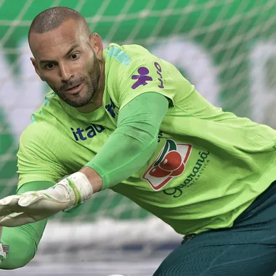 Jornalista quer Weverton titular na Copa