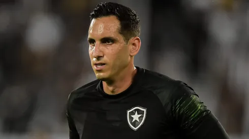 Gatito Fernández durante confronto entre Botafogo e América-MG na Copa do Brasil de 2022.