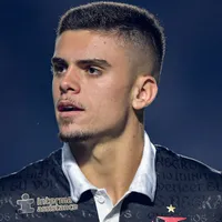 Ex-Vasco, Gabriel Pec interessa o Fluminense