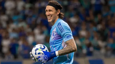 Cassio jogador do Cruzeiro durante partida contra o Botafogo no estadio Mineirao pelo campeonato Brasileiro A 2025. Foto: Fernando Moreno/AGIF