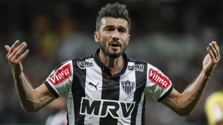 Dátolo revela indicação de reforço do rival ao Atlético-MG