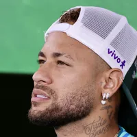 Neymar 'encarna Rocky Balboa' em recuperação no Brasil