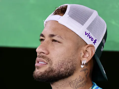 Neymar 'encarna Rocky Balboa' em recuperação no Brasil
