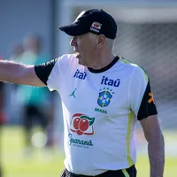 Ancelotti foi ‘trollado’ em treino da Seleção