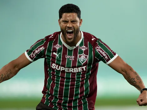 Hulk salva motorista atolado na lama; confira!