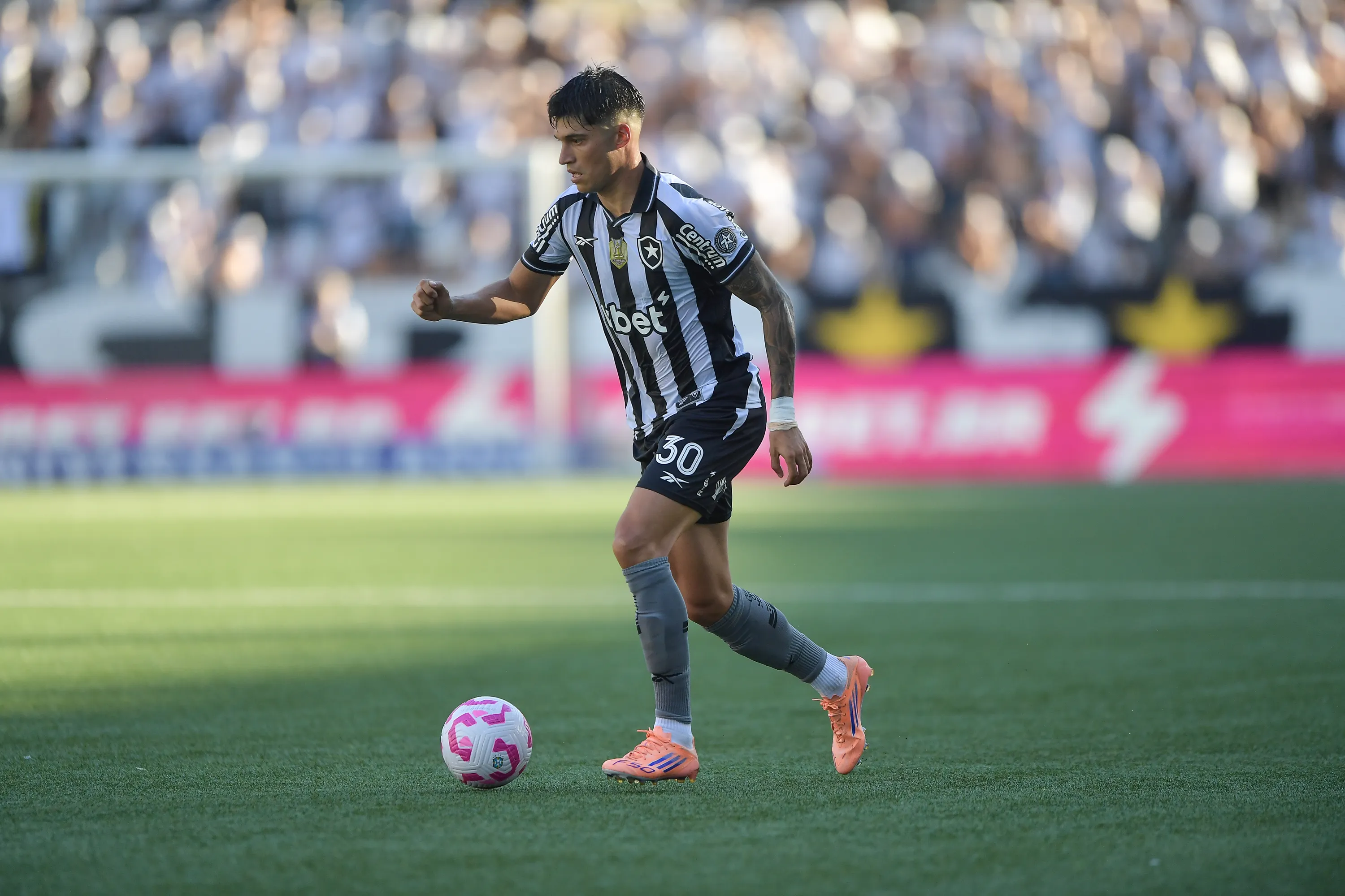 Joaquin Correa – atuando no Botafogo – Foto: Thiago Ribeiro/AGIF