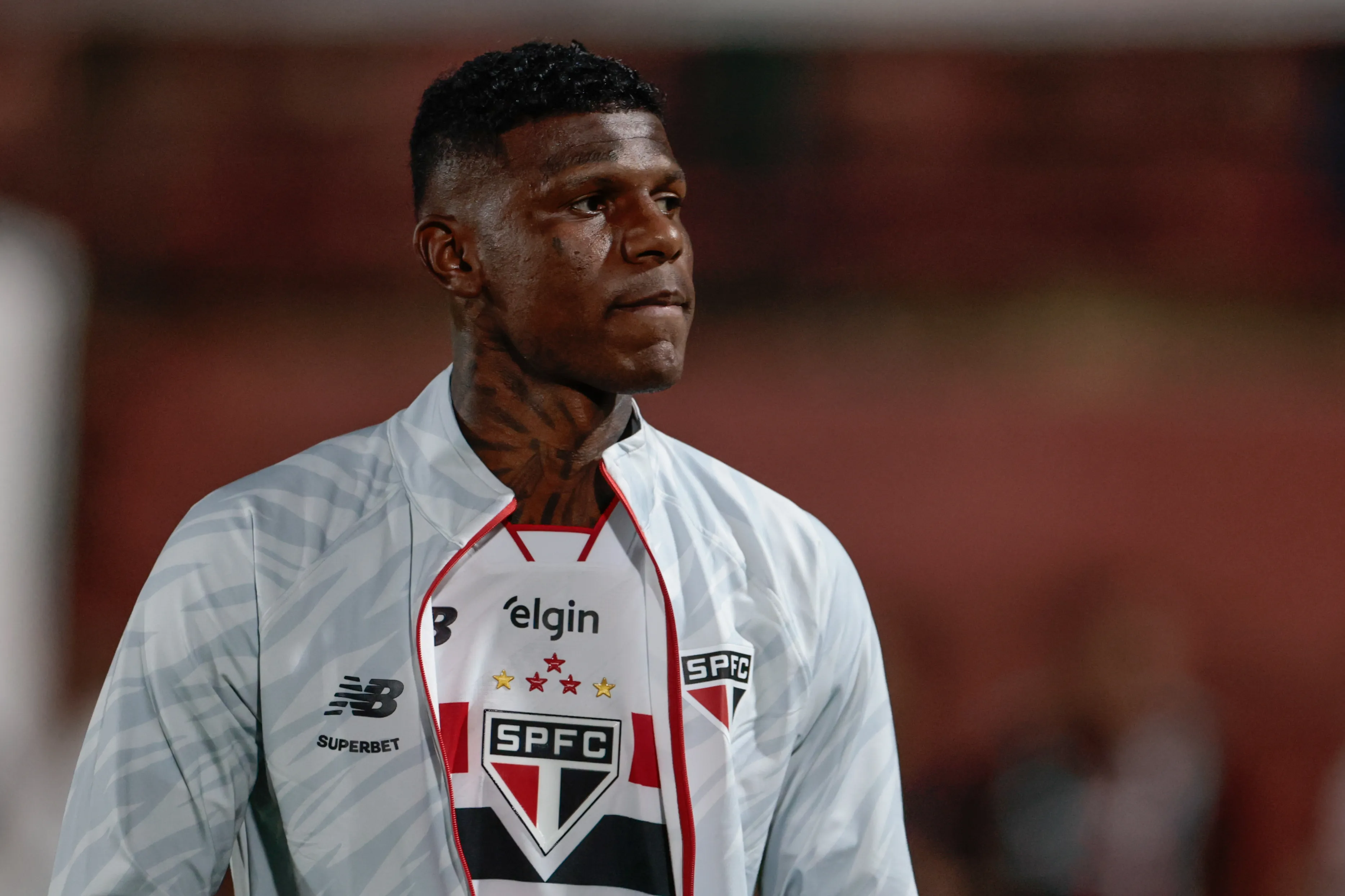 SP – SAO PAULO – 12/03/2026 – BRASILEIRO A 2025, SAO PAULO X CHAPECOENSE – Arboleda jogador do Sao Paulo durante partida contra o Chapecoense no estadio Caninde pelo campeonato Brasileiro A 2025. Foto: Marcello Zambrana/AGIF