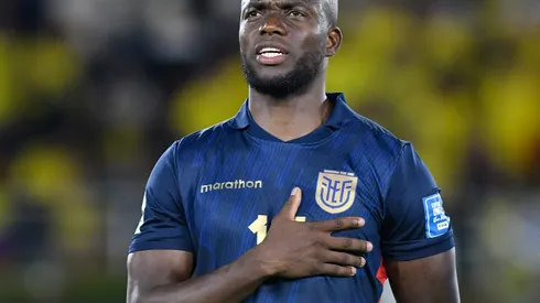 BARRANQUILLA, COLOMBIA – NOVEMBER 19: Enner Valencia of Ecuador lines up prior to the South American FIFA World Cup 2026 Qualifier match between Brazil and Uruguay at Arena Fonte Nova on November 19, 2024 in Salvador, Brazil. (Photo by Gabriel Aponte/Getty Images)