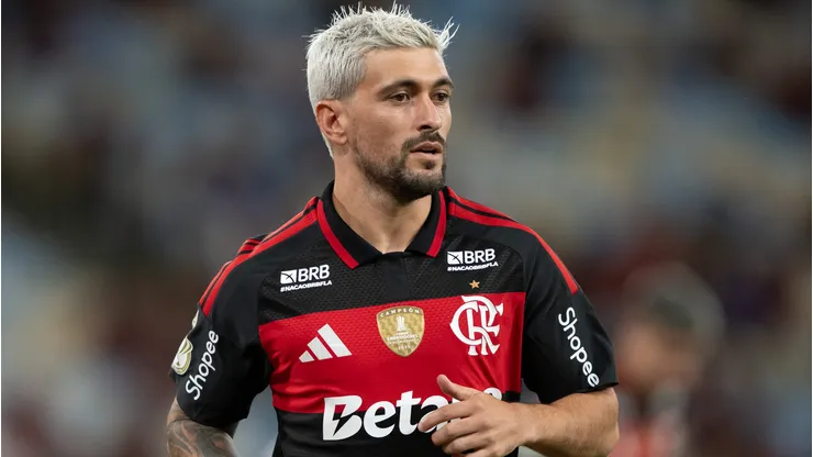 De Arrascaeta jogador do Flamengo durante partida contra o Vitoria no estadio Maracana pelo campeonato Copa Do Brasil 2026. Foto: Jorge Rodrigues/AGIF