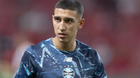 RS – PORTO ALEGRE – 11/04/2026 – BRASILEIRO A 2026, INTERNACIONAL X GREMIO – Monsalve jogador do Gremio durante partida contra o Internacional no estadio Beira-Rio pelo campeonato Brasileiro A 2026. Foto: Liamara Polli/AGIF