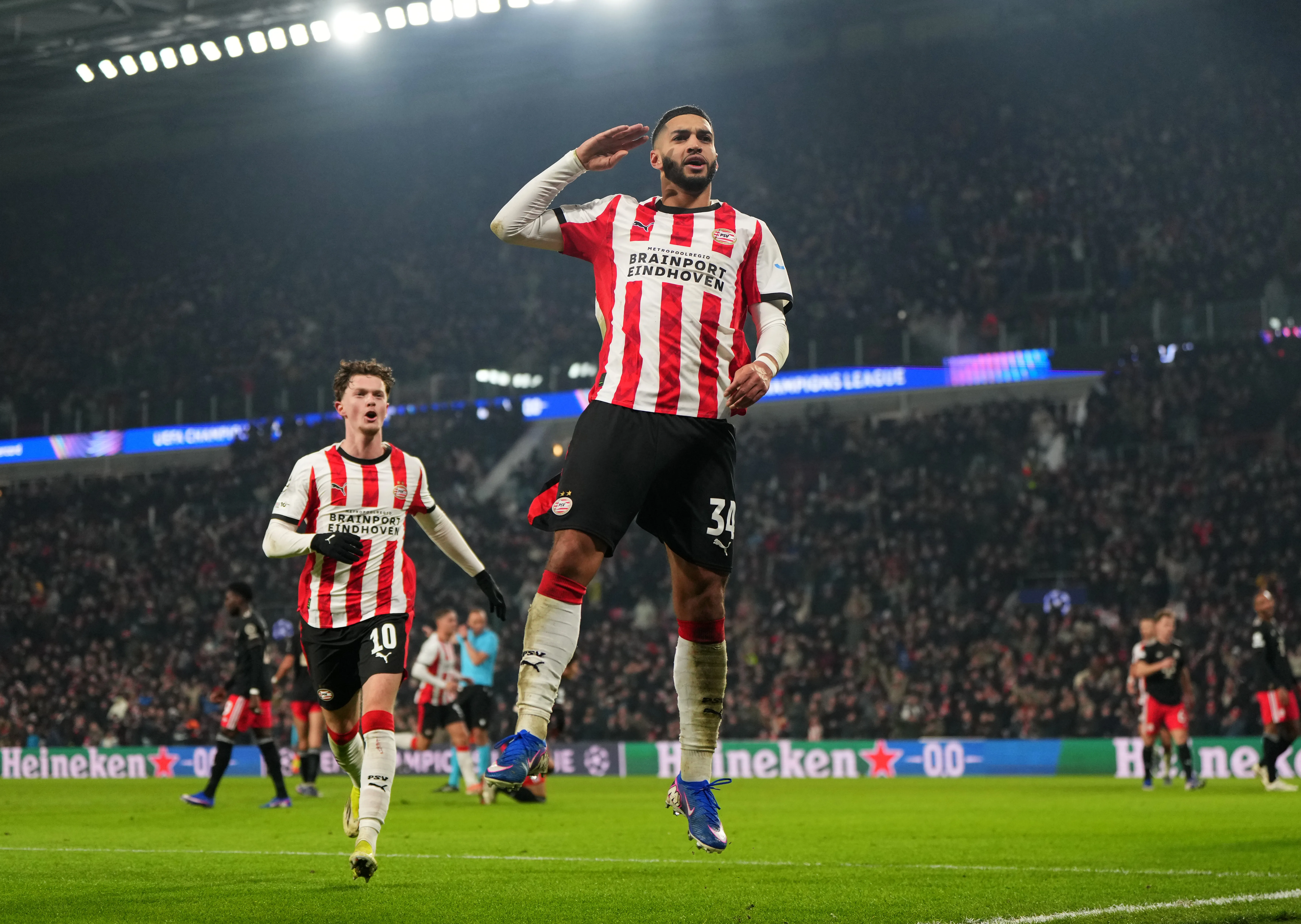 goal during the UEFA Champions League 2025/26 League Phase MD8 match between PSV Eindhoven and FC Bayern München at PSV Stadion on January 28, 2026 in Eindhoven, Netherlands. (Photo by Alex Bierens de Haan/Getty Images)
