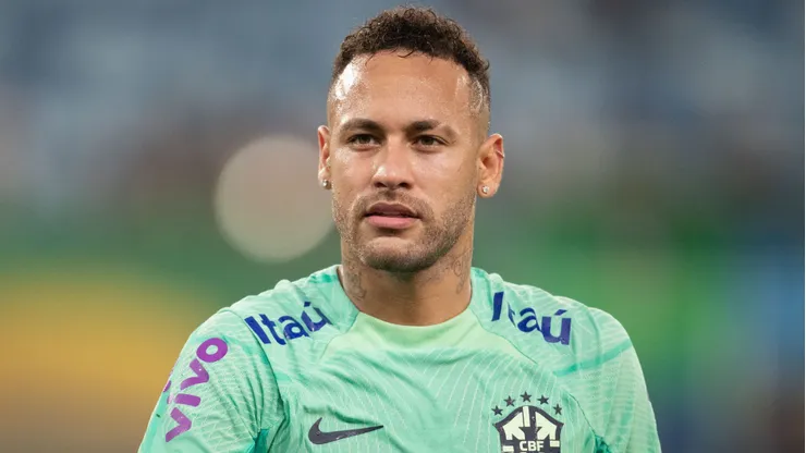MT - CUIABA - 10/10/2023 - SELECAO BRASILEIRA, TREINO - Neymar Jr. jogador da Selecao Brasileira durante treino no estadio Arena Pantanal. Foto: Gil Gomes/AGIF