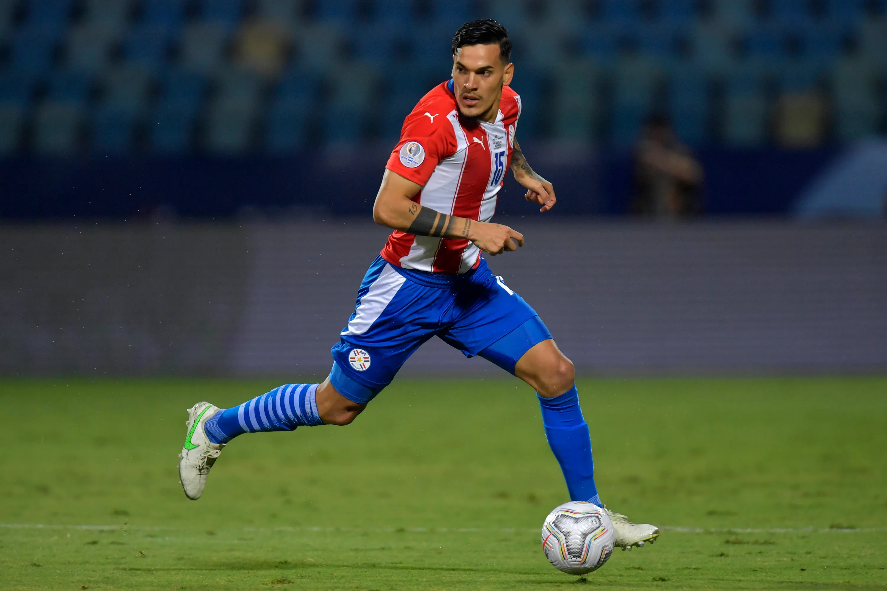 GOIANIA, BRAZIL – JULY 02: Gustavo Gomez of Paraguay controls the ball during a quarterfinal match between Peru and Paraguay as part of Copa America Brazil 2021 at Estadio Olimpico on July 02, 2021 in Goiania, Brazil. (Photo by Pedro Vilela/Getty Images)