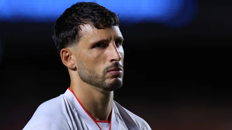 Calleri e São Paulo travaram as negociações para renovação contratual.
