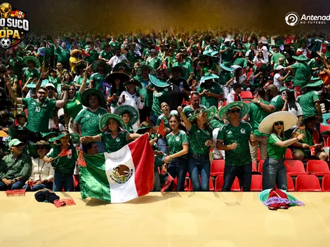 Isso é Copa: Pato anda no meio de multidão com camisa do México