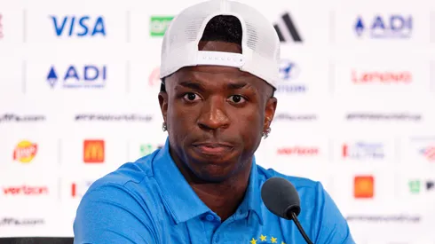 Vinicius Júnior durante coletiva de imprensa nos Estados Unidos.