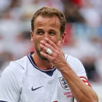 Inglaterra mostra Harry Kane usando roupa íntima