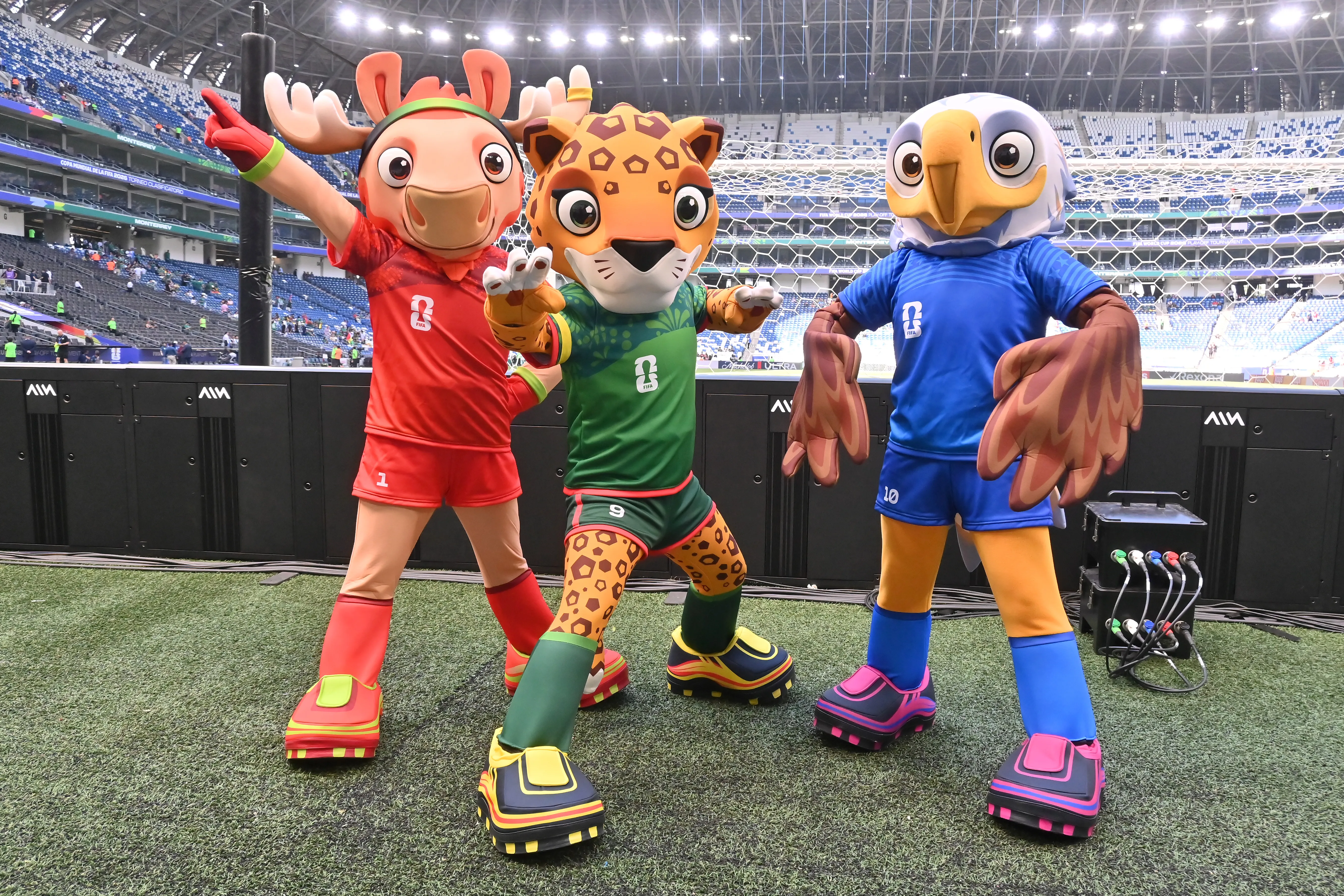 Mascotes da Copa do Mundo. Foto: Azael Rodriguez/Getty Images