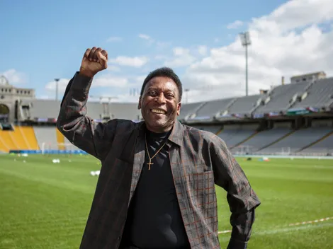 Joia mexicana estreia na Copa e desafia recorde de Pelé