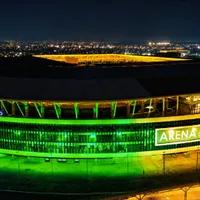 Arena do Grêmio ganha cores da Seleção durante o Mundial