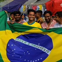 Puro Suco de Copa: Bangladesh abraça a Seleção Brasileira
