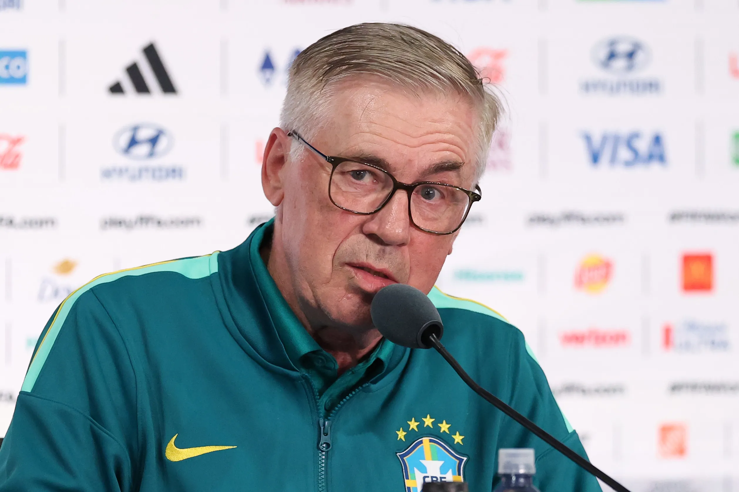 Ancelotti. (Photo by Darrian Traynor/Getty Images)