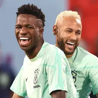 Neymar orienta Vini Jr em Brasil x Marrocos