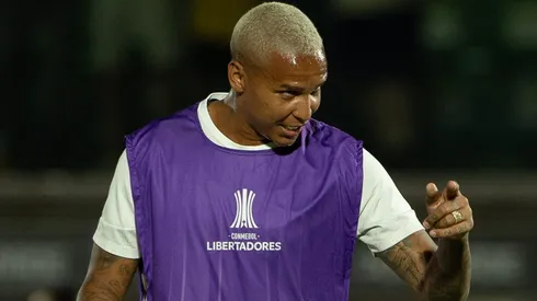 Deyverson durante confronto entre LDU e Mirassol na Libertadores de 2026.