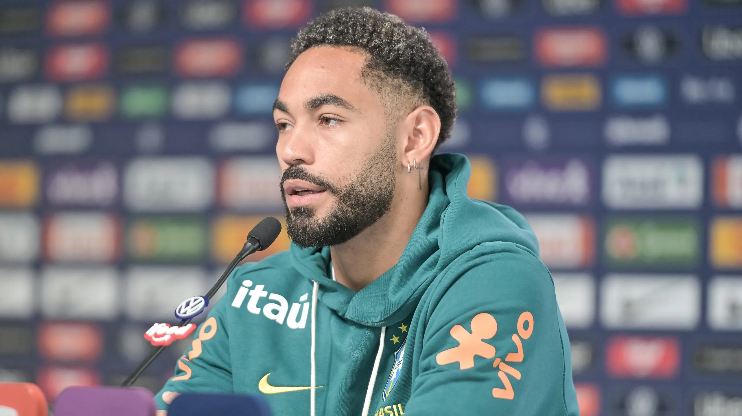 Matheus Cunha, centroavante da Seleção Brasileira. Foto: Thiago Ribeiro/AGIF
