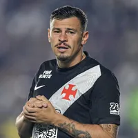 Hugo Moura recebeu proposta e pode sair do Vasco