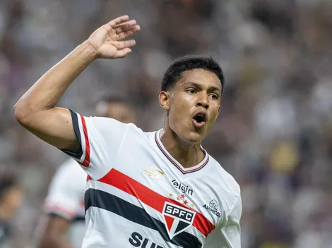 São Paulo reintegra Ryan Francisco ao elenco principal