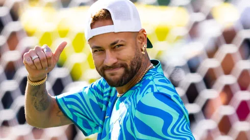 Neymar Jr jogador do Brasil entra no gramado durante aquecimento antes da partida contra o Marrocos no estadio MetLife Stadium pelo campeonato Copa Do Mundo 2026. Foto: Rodolfo Buhrer/AGIF